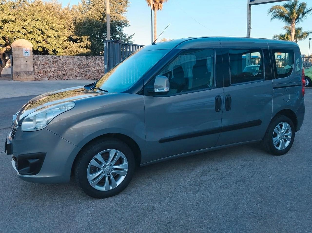 Fiat Doblo Doblò 1.4 T-Jet 16V Natural Power Dynamic