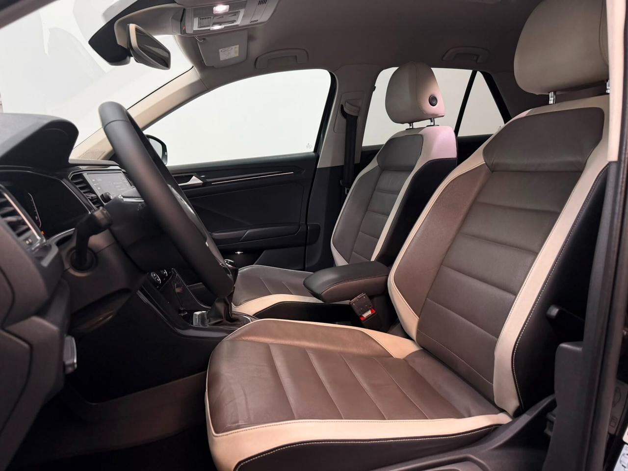 Volkswagen T-Roc 1.6 TDI SCR Style R-Line
