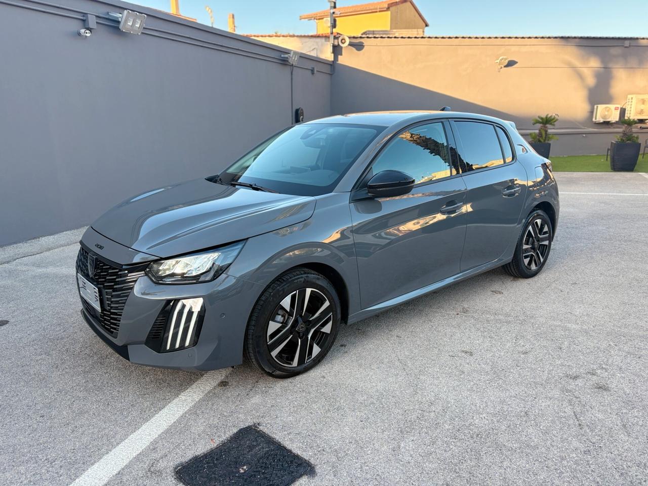 Peugeot 208 PureTech 100 Stop&Start 5 porte Allure Pack KM CERTIFICATI