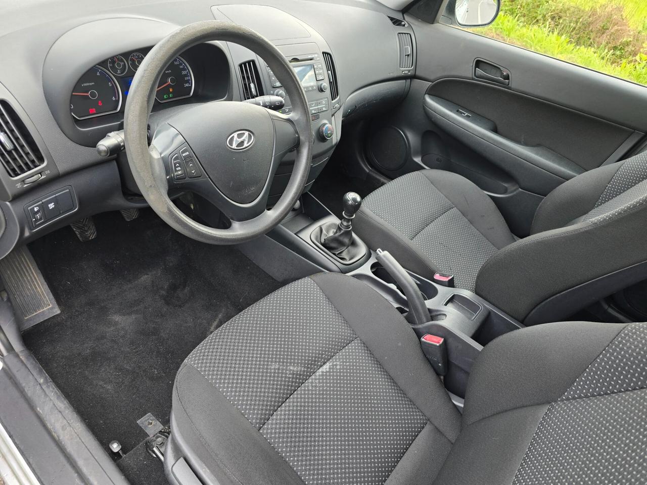 HYUNDAI i30 1.6 CRDi 90CV "ADATTA PER NEOPATENTATI"
