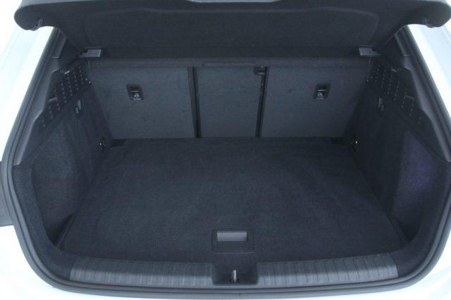 AUDI A3 SPB 35 TFSI S tronic S line edition Black Line