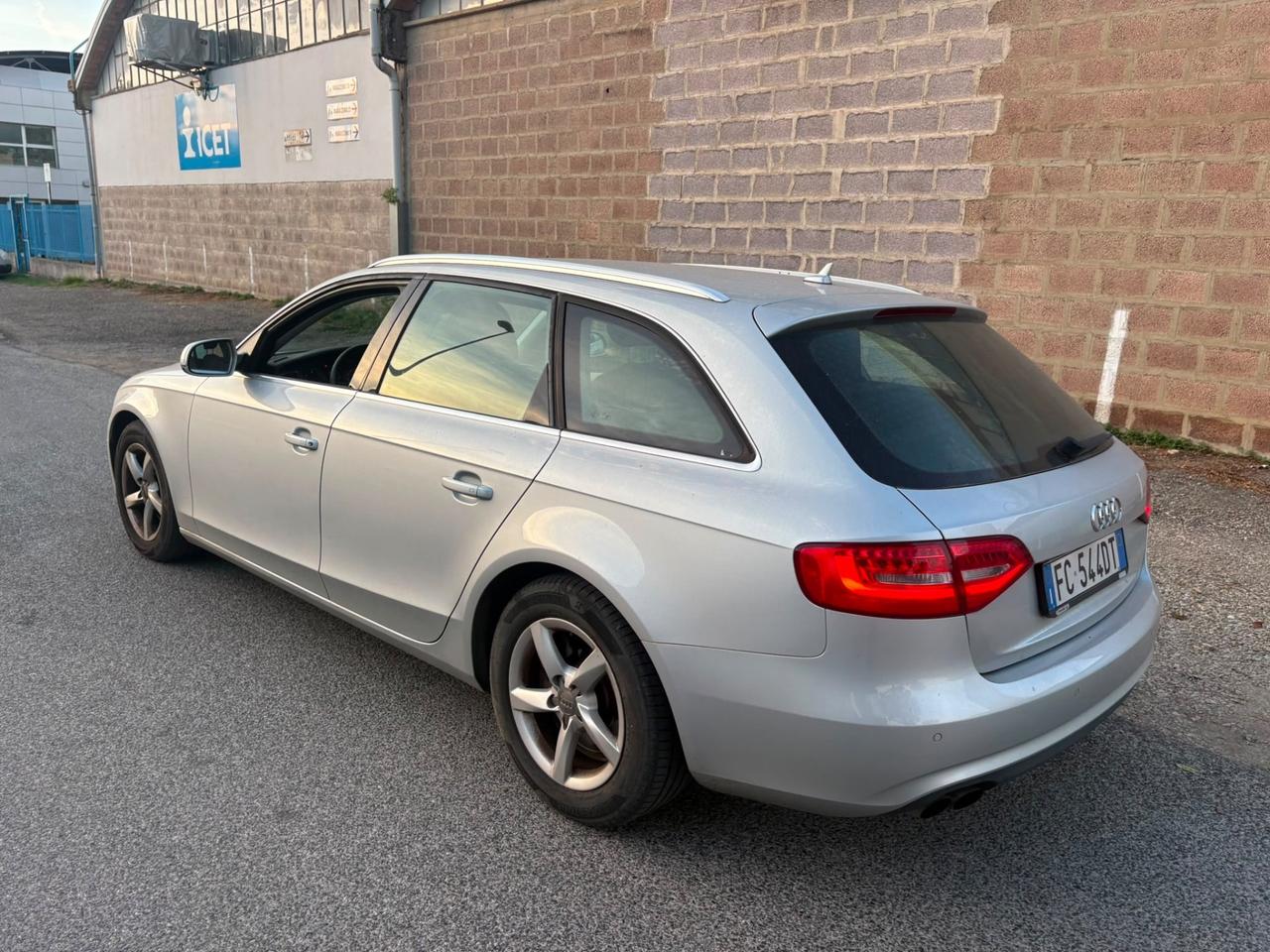 Audi A4 Avant 2.0 TDI 143CV 212.000 KM TENUTO OTTIMI
