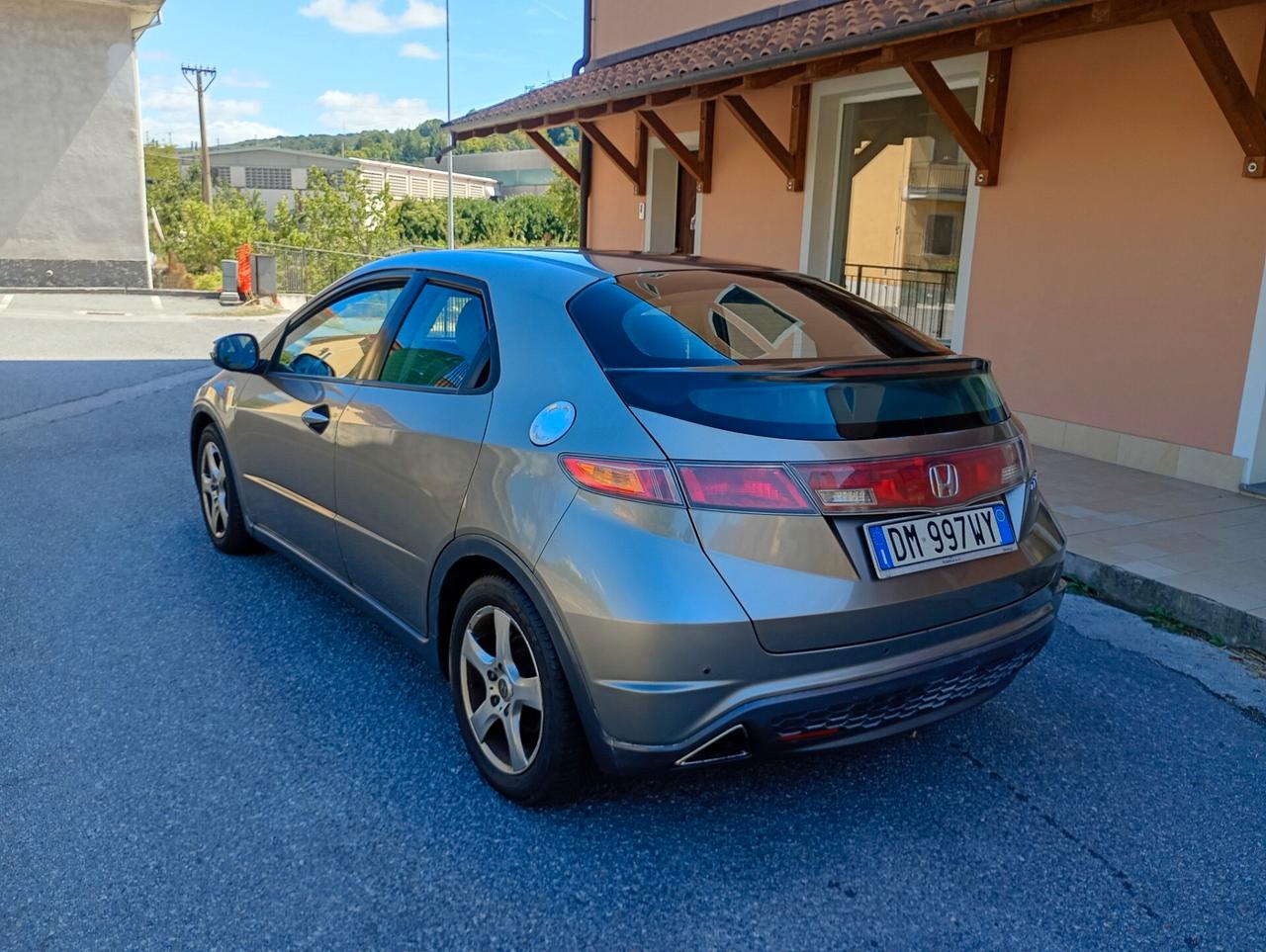 Honda Civic 2.2 i-CTDi 5p. Exclusive LH LE