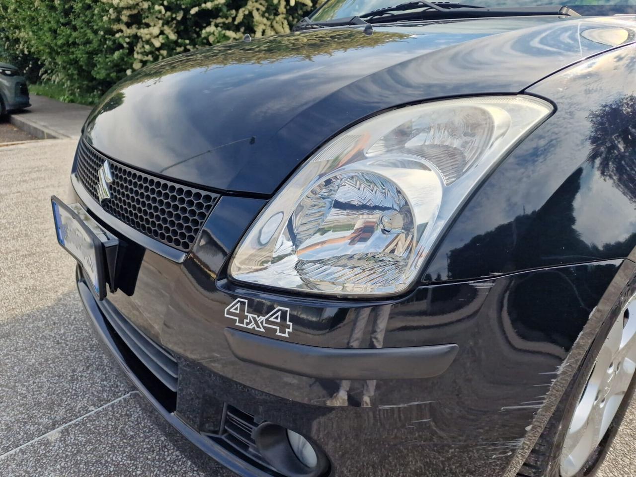 Suzuki Swift 1.3 4x4 5p. GL