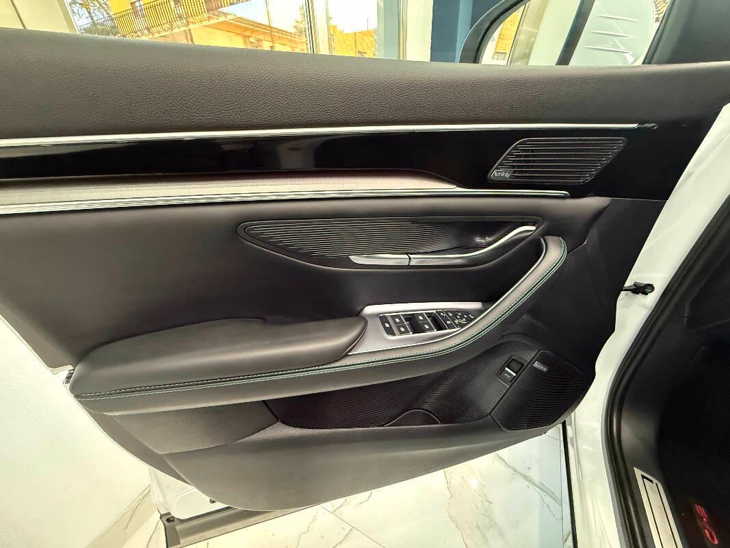 Byd Seal U DM-i BYD Seal U DM-i Plug-In Hybrid – 8 ANNI DI GARANZIA