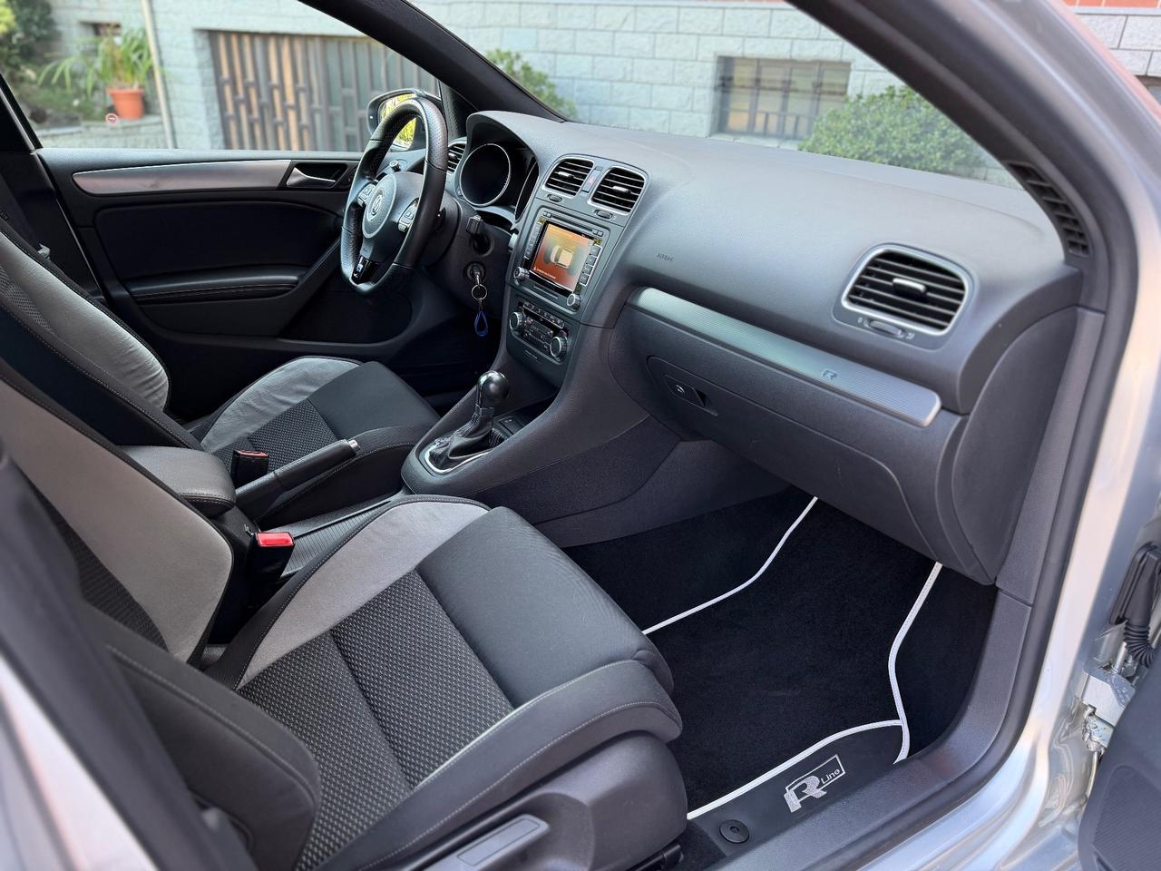 Volkswagen Golf 2.0 TSI 4mot. DSG 5p. R