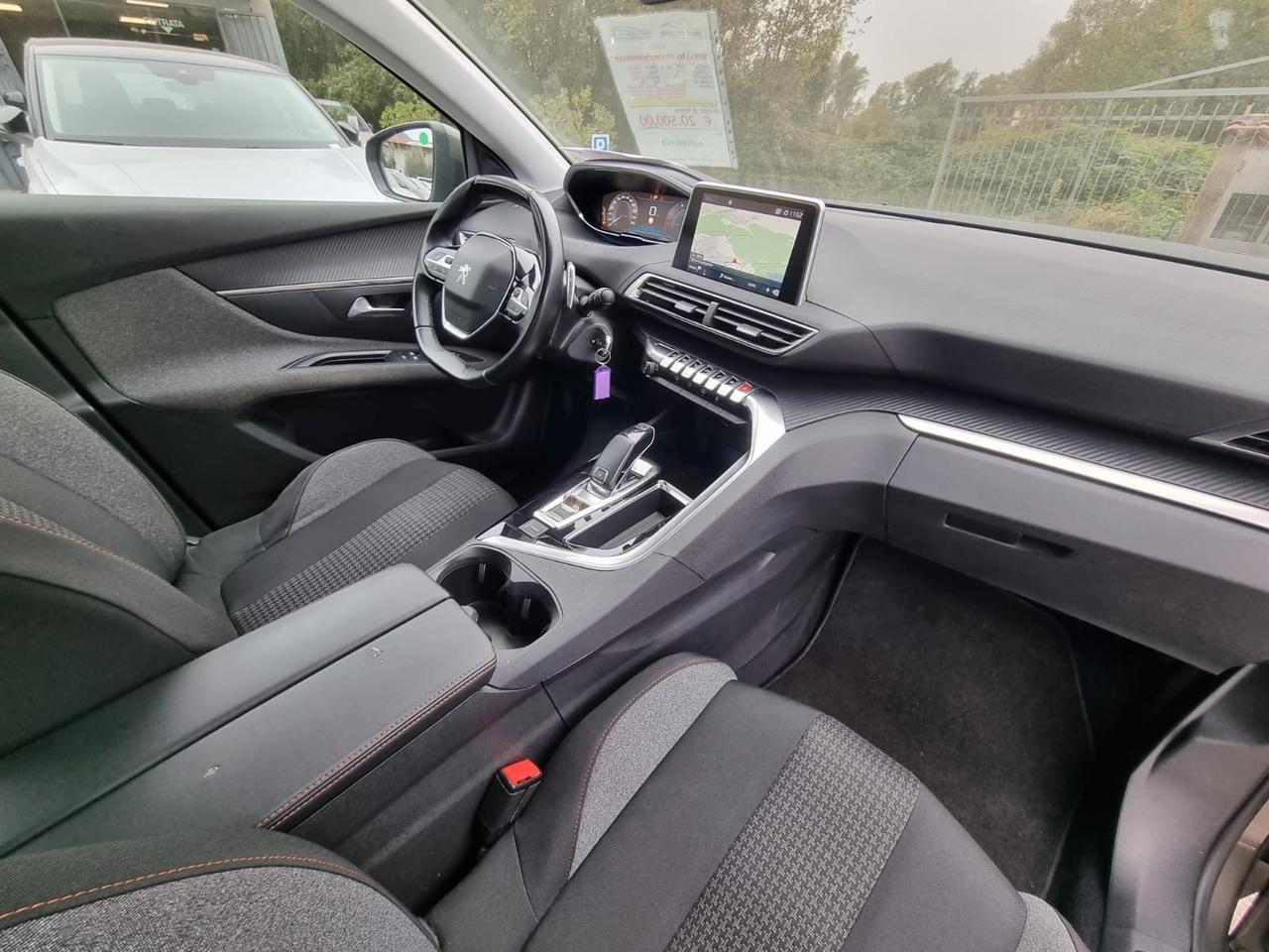 Peugeot 5008 BlueHDi 130 S&S EAT8 Business PROMO!