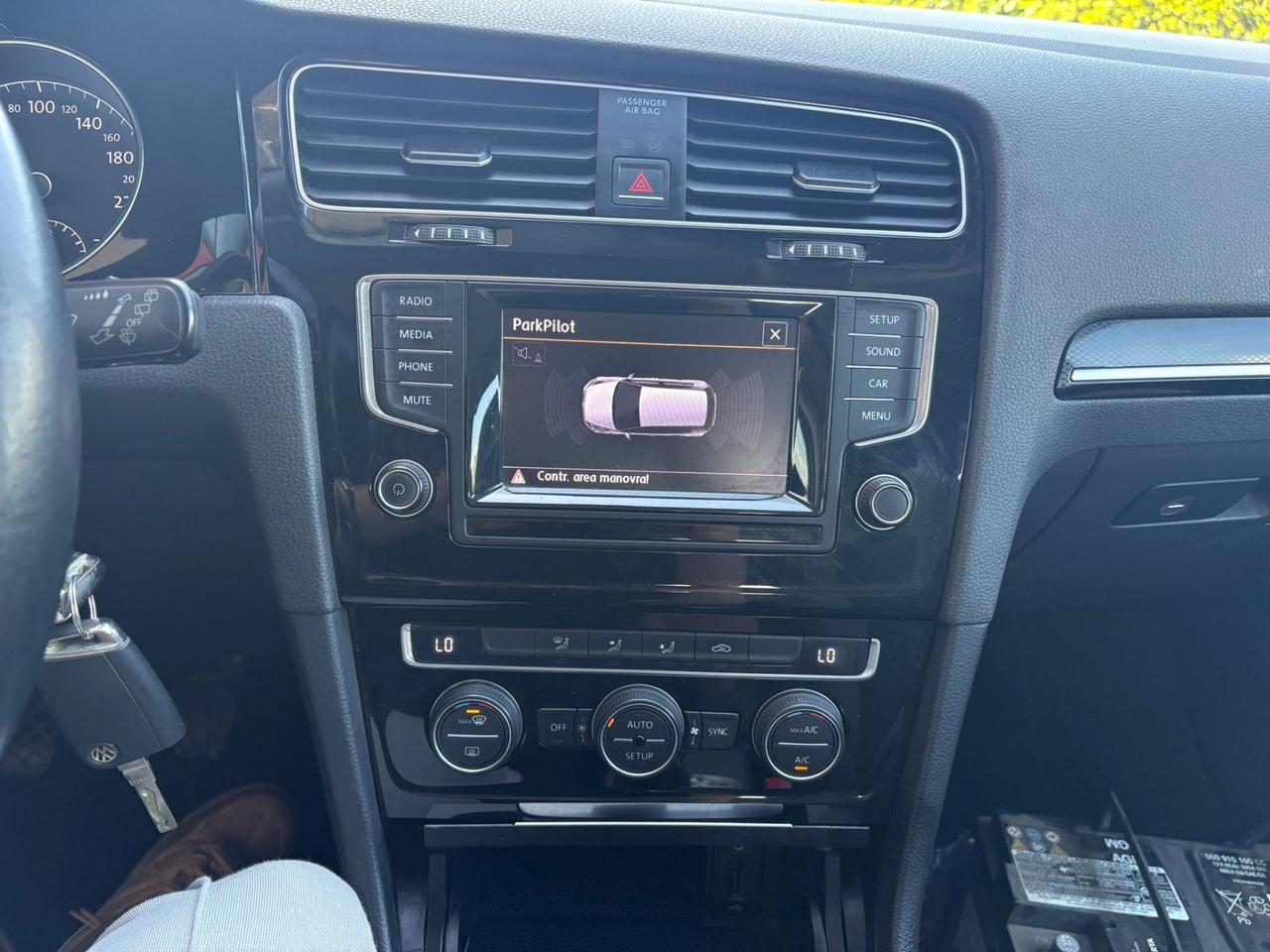 Volkswagen Golf Business 1.6 TDI 5p. Highline BlueMotion Technology