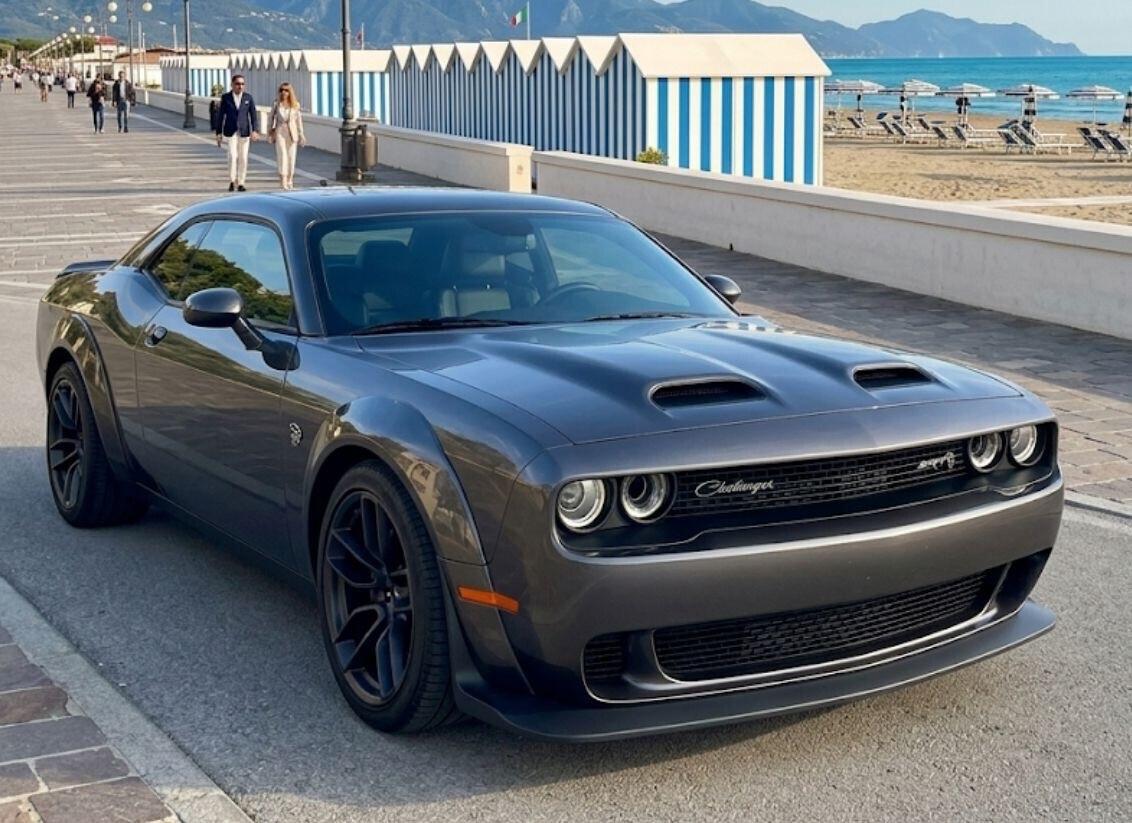 Dodge Challenger Widebody