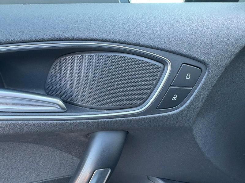 Audi A1 Sportback 1.6 tdi 105 CV Attraction ADATTA NEOPATENTATI