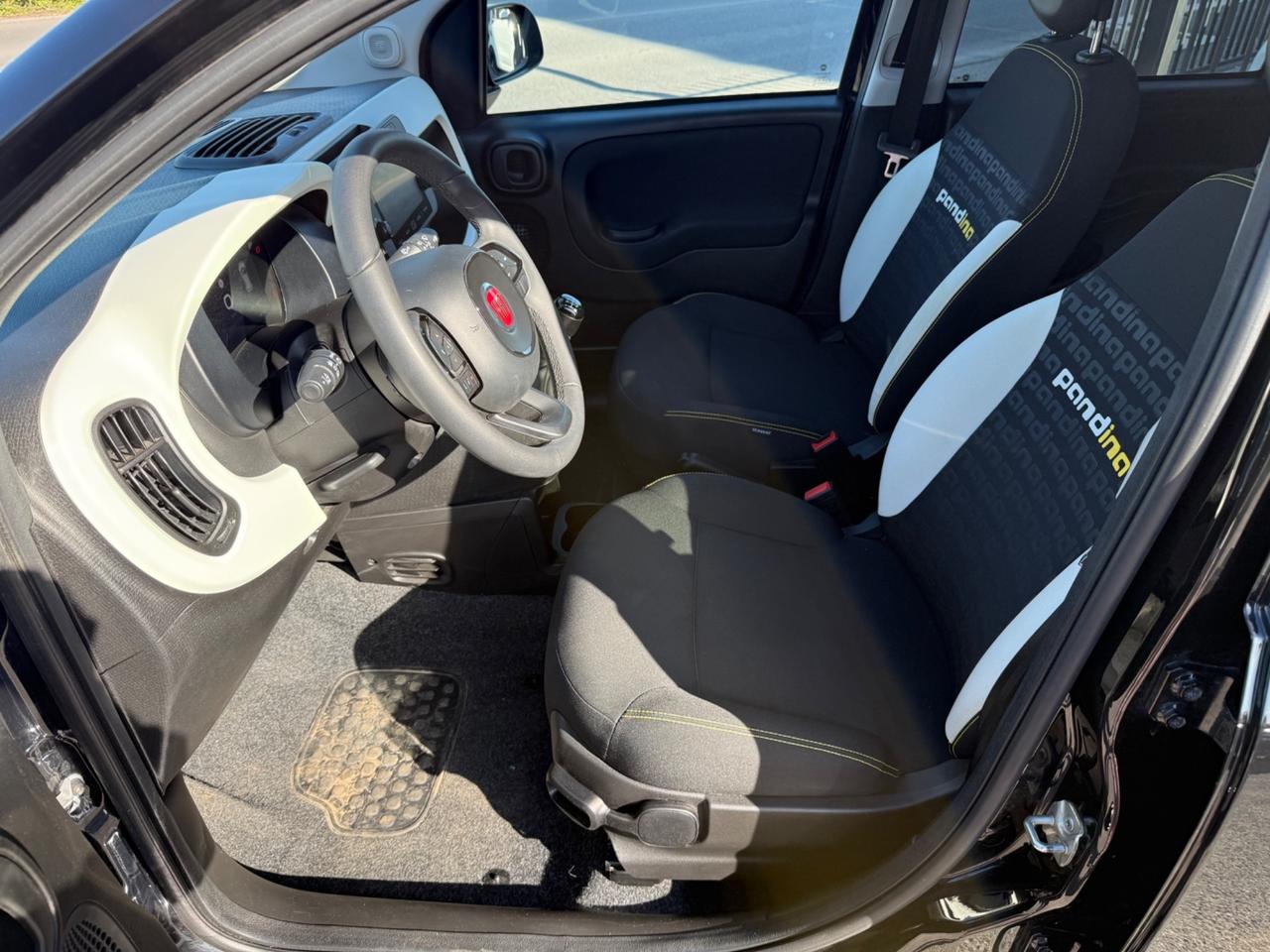 Fiat Panda Pandina Cross 1.0 firefly 70cv hybrid Nero Cinema