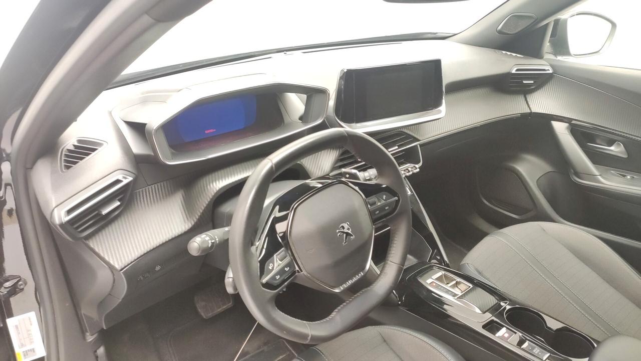 Peugeot 2008 BlueHDi 130 S&S EAT8 Active Pack