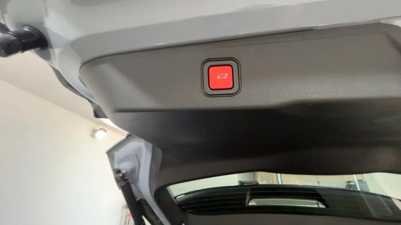 Jeep Avenger 1.2T e-hybrid 110cv Tetto Aut KM0