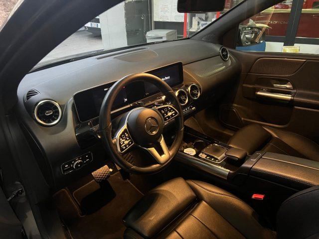 MERCEDES-BENZ B 180 d Automatic Executive