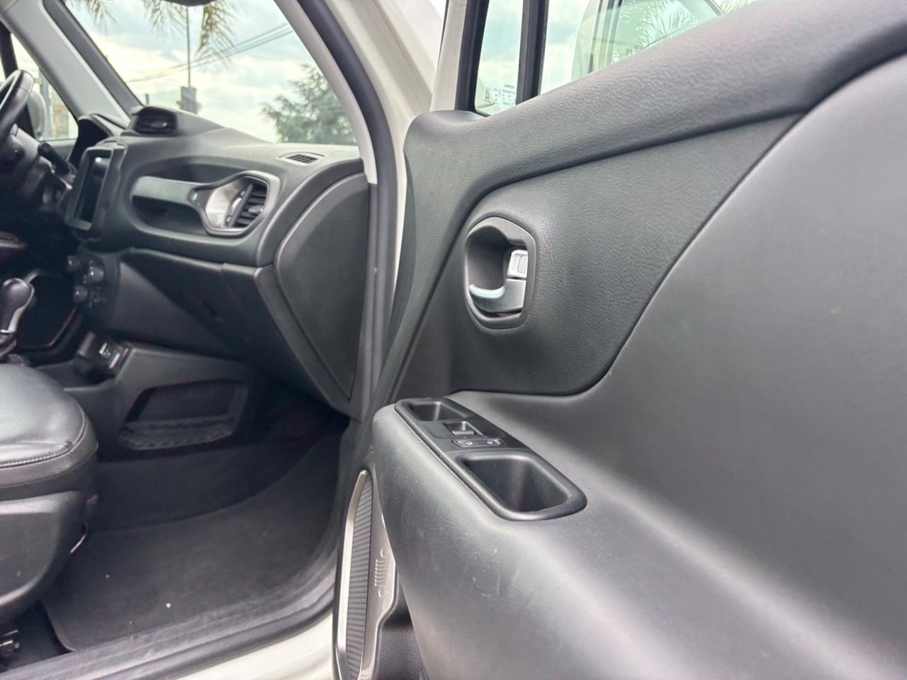 Jeep Renegade 1.6 Mjt cambio automatico-2020