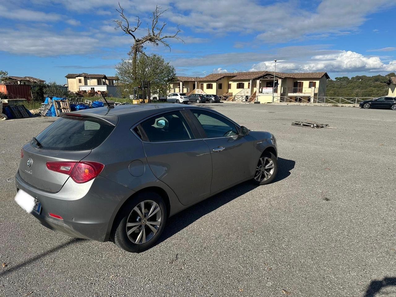 Alfa Romeo Giulietta 1.6 JTDm-2 105 CV Exclusive