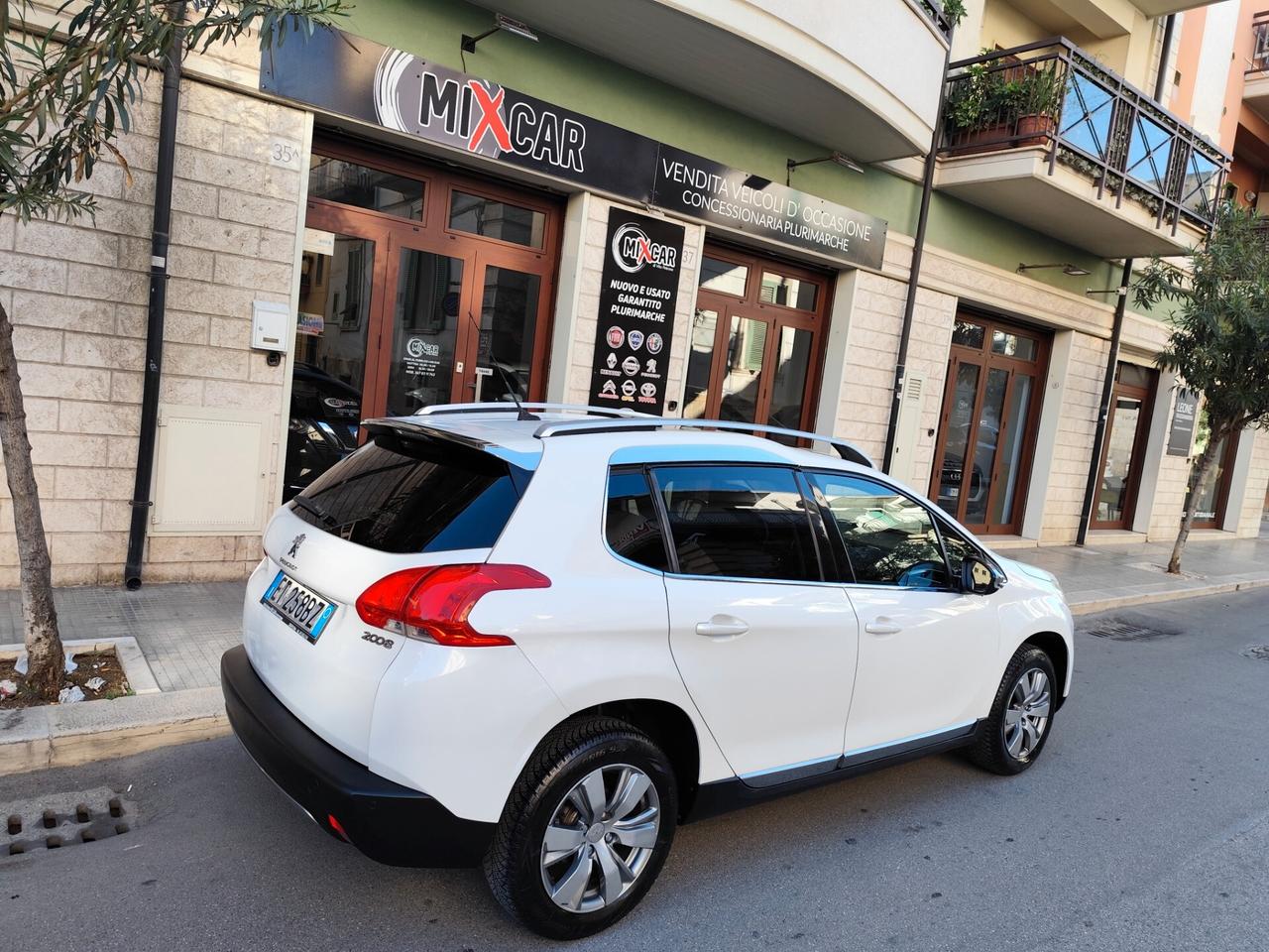 Peugeot 2008 1.2 BENZINA 82CV ALLURE TETTO