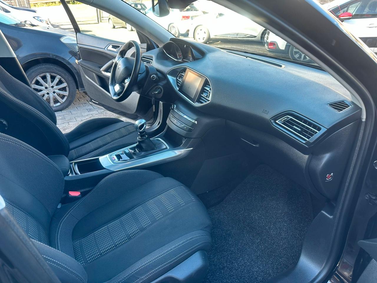 Peugeot 308 BlueHDi 120 S&S EAT6 GT Line