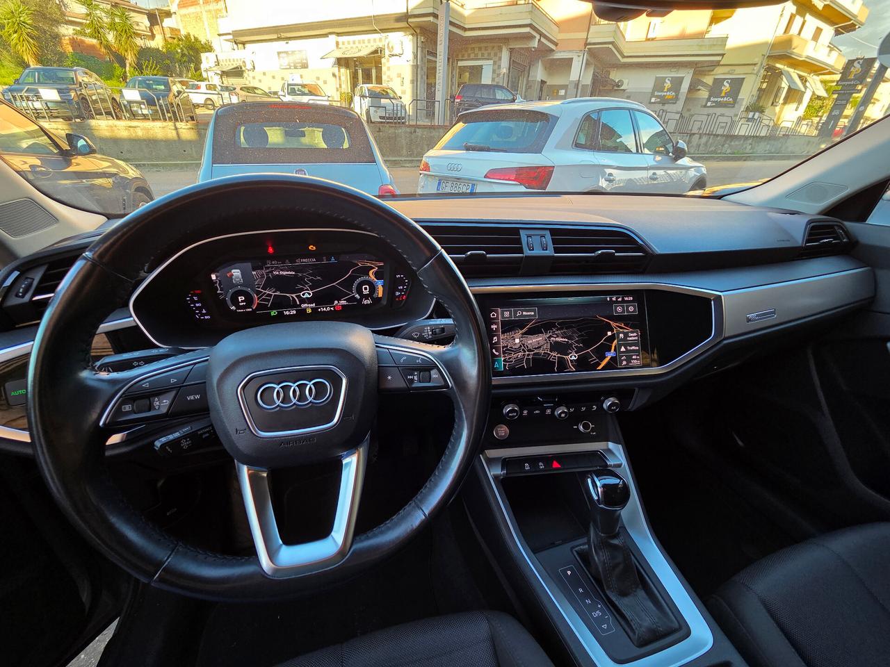 Audi Q3 35 TDI S tronic Business Advanced