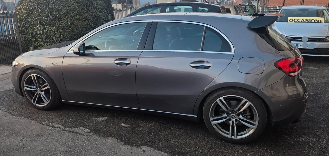Mercedes-benz A 220 Automatic 4Matic Premium
