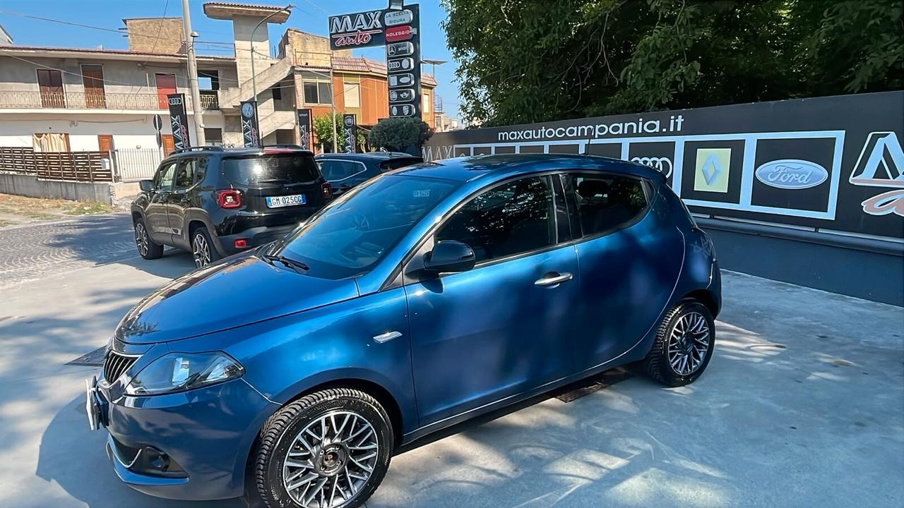 Lancia Ypsilon 1.2 69 CV 5 porte GPL Gold