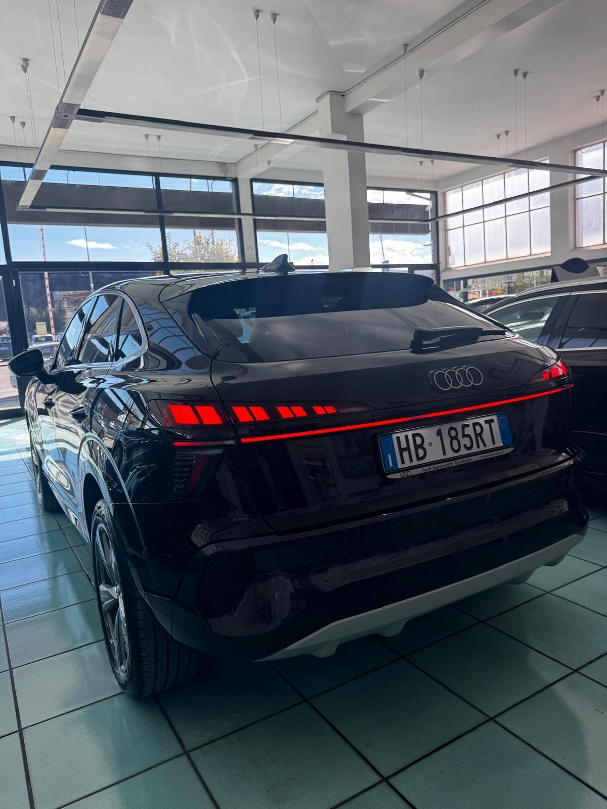 Audi Q3 SPB 35 TDI S tronic Business Plus