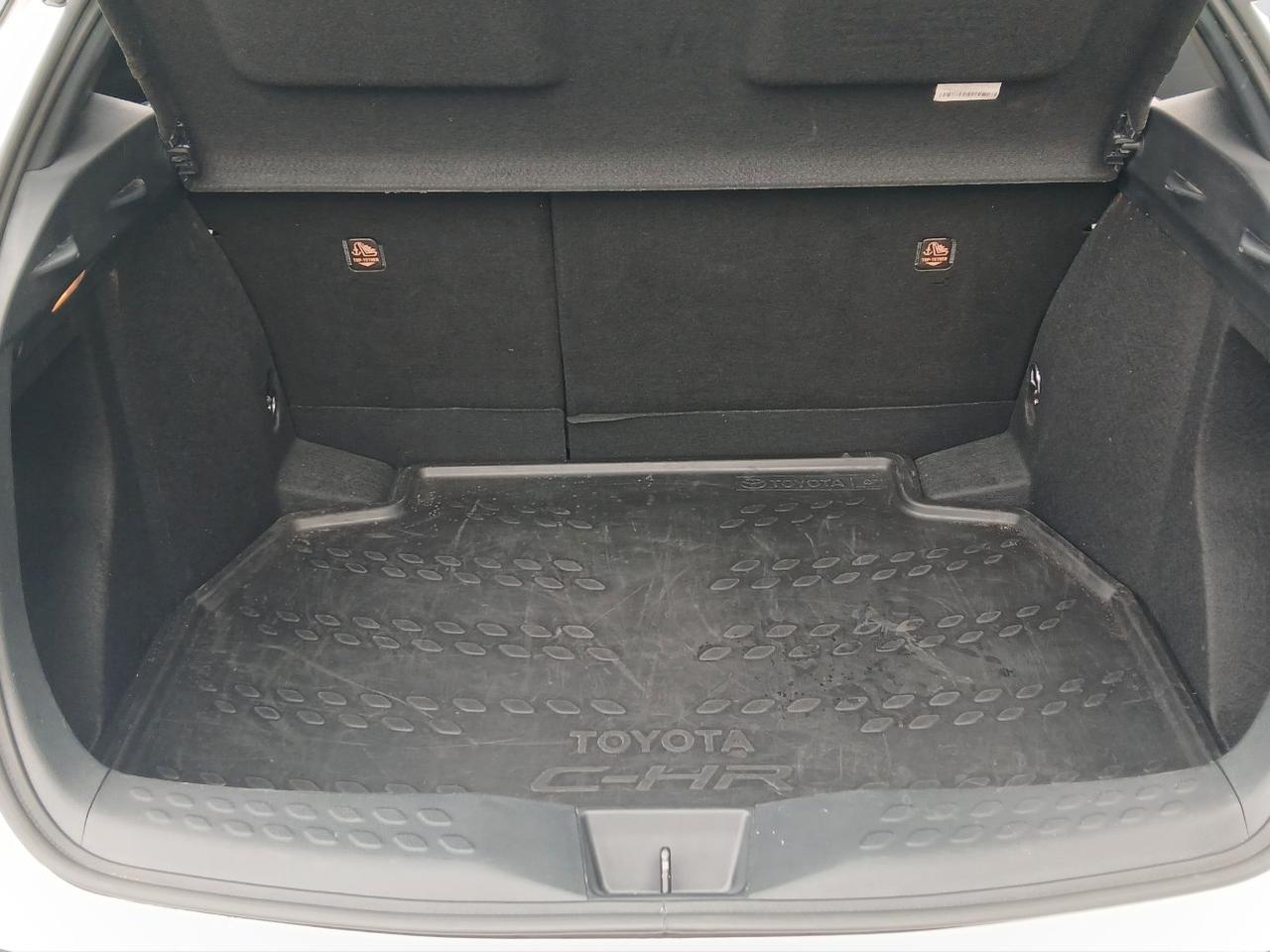 Toyota C-HR 1.8h Business e-cvt