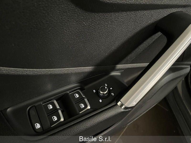 Audi Q2 30 TFSI Business