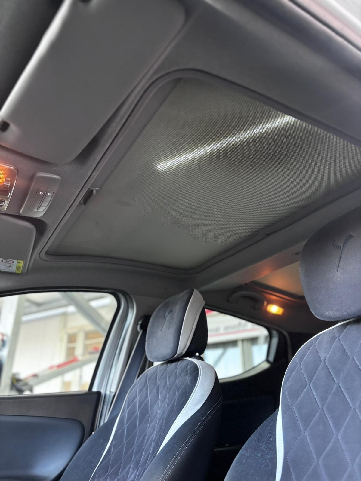 Lancia Ypsilon 1.3 MJT 16V 95 CV 5 porte S&S Platinum. Vettura Per Commercianti