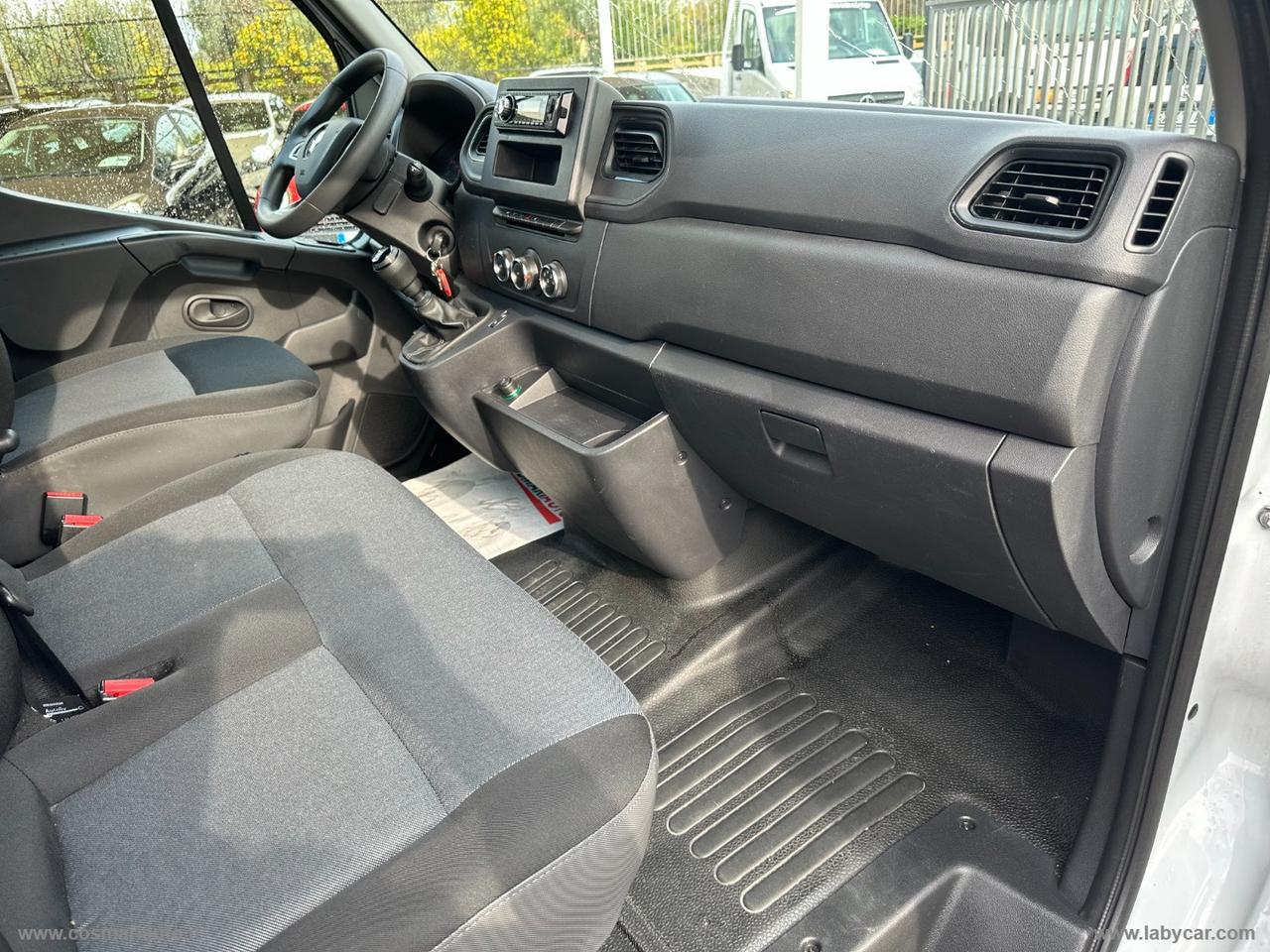 MasterT35 2.3dCi145TP PEDANA