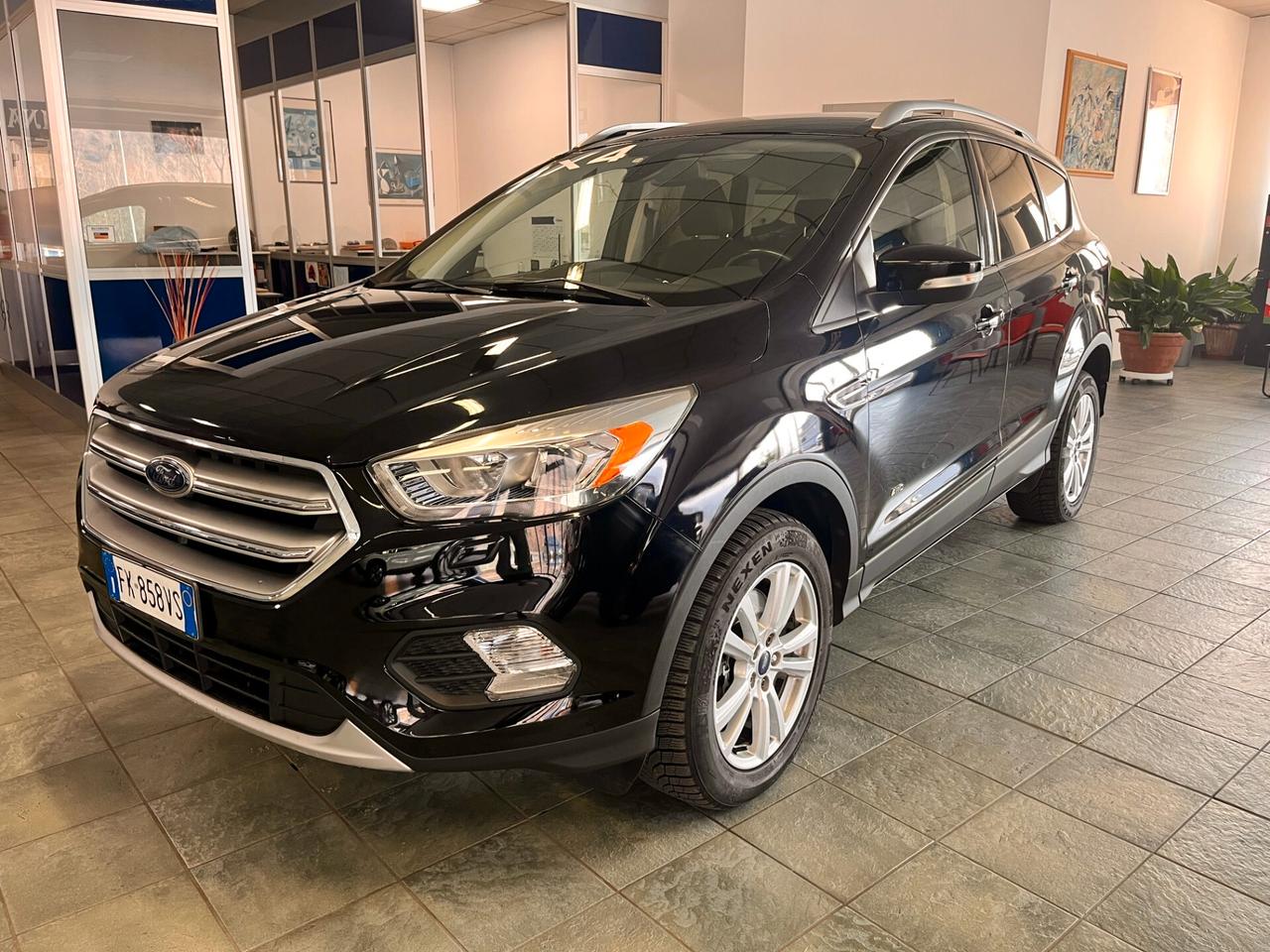 Ford Kuga 2.0 TDCI 150 CV S&S 4WD Titanium