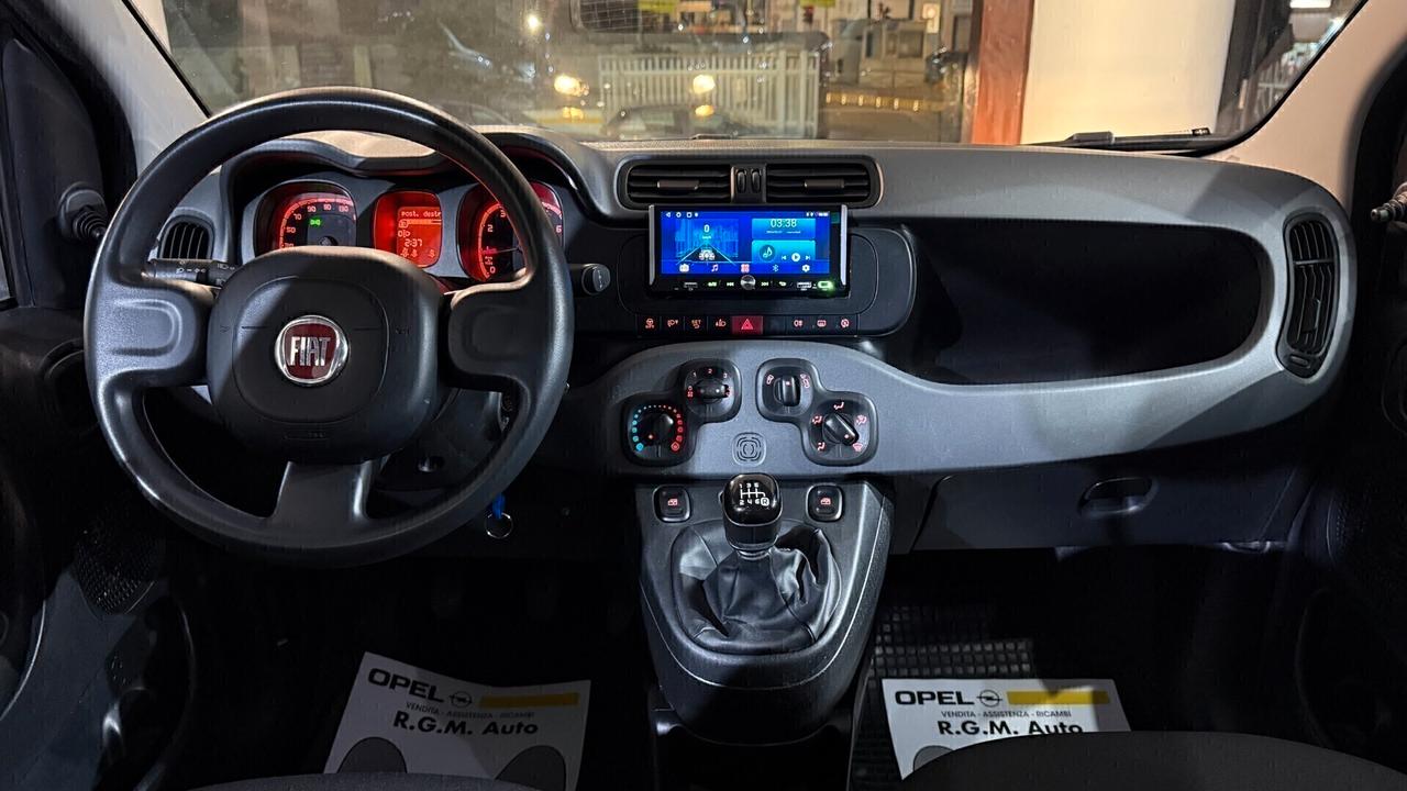 Fiat Panda 1.0 FireFly S&S Hybrid City Life TOUCH BLUETHOOT BLOCK SHAFT