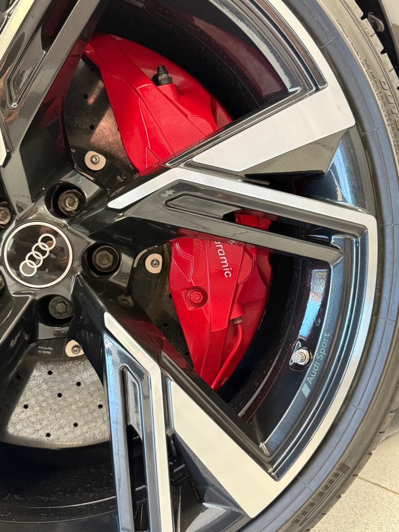 Audi RS6 4.0 V8 600CV NO BOLLO 3 O 5 ANNI TETTO CARBOCERAMICI