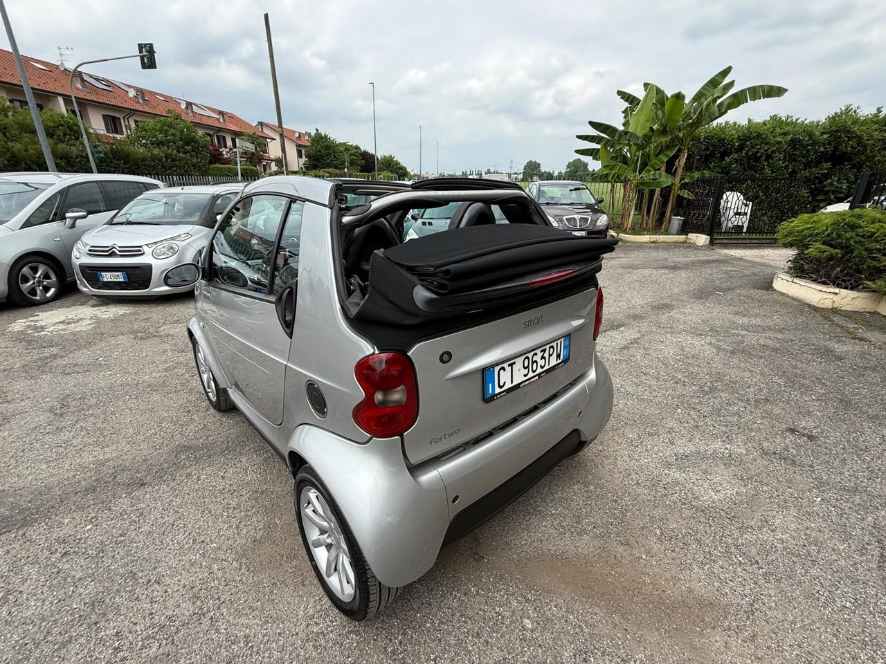 Smart ForTwo 700 coupé pulse (45 kW) -DISTRIBUZIONE NUOVA-