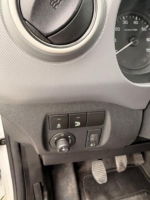 Citroen BERLINGO 1.6 HDI AUTOCARRO N1-3 POSTI-73 KW-UNICO PROPRIETARIO