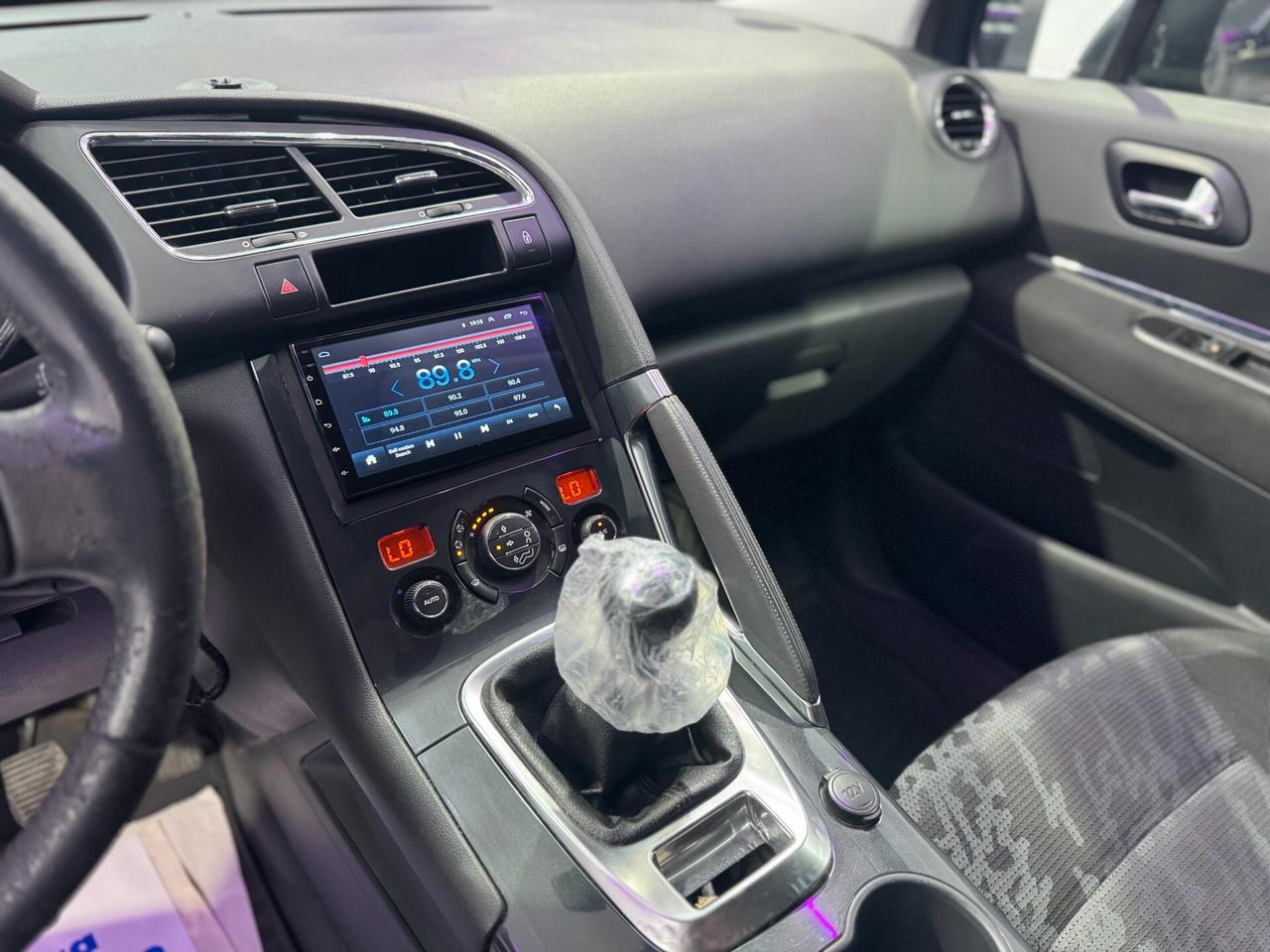 Peugeot 3008 1.6 HDi 110CV Premium