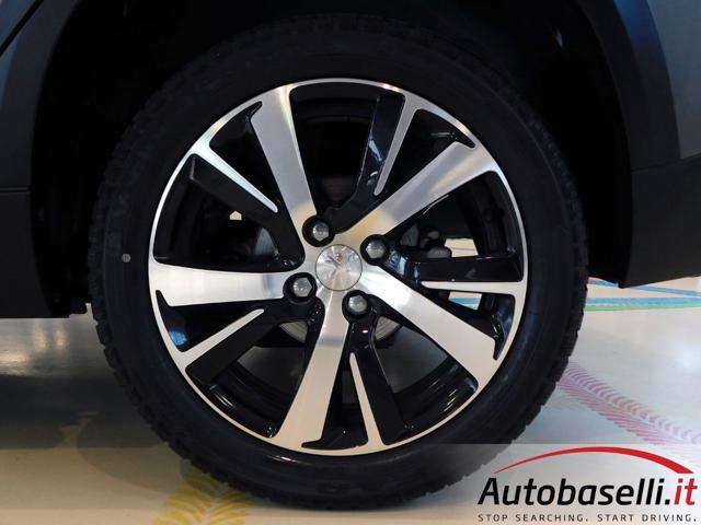 PEUGEOT 2008 1.2 TURBO 110CV S&S ALLURE, NAVIGATORE, CARPLAY