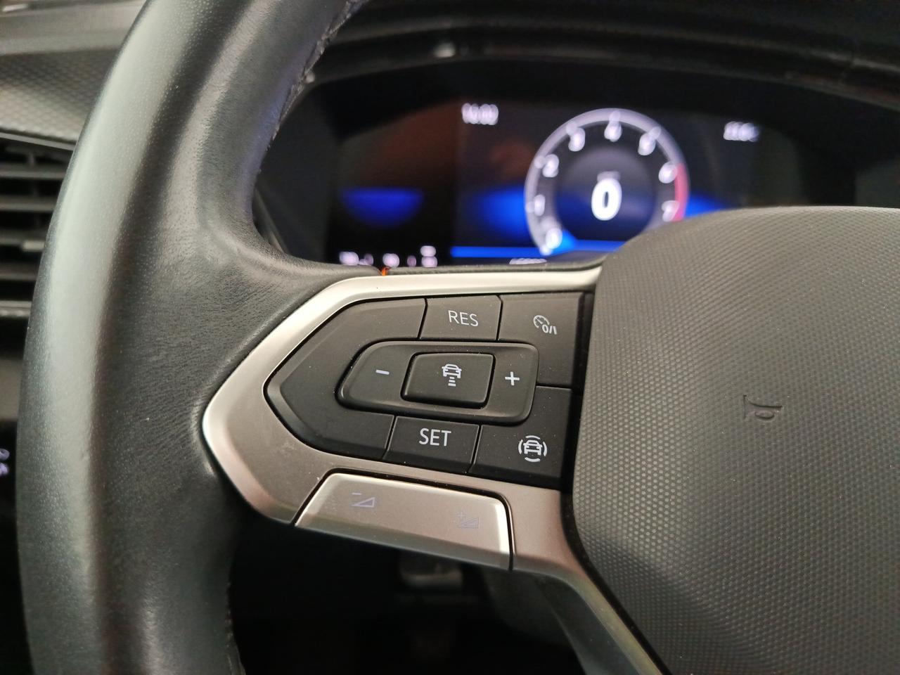VOLKSWAGEN T-Cross - T-Cross 1.0 TSI Sport