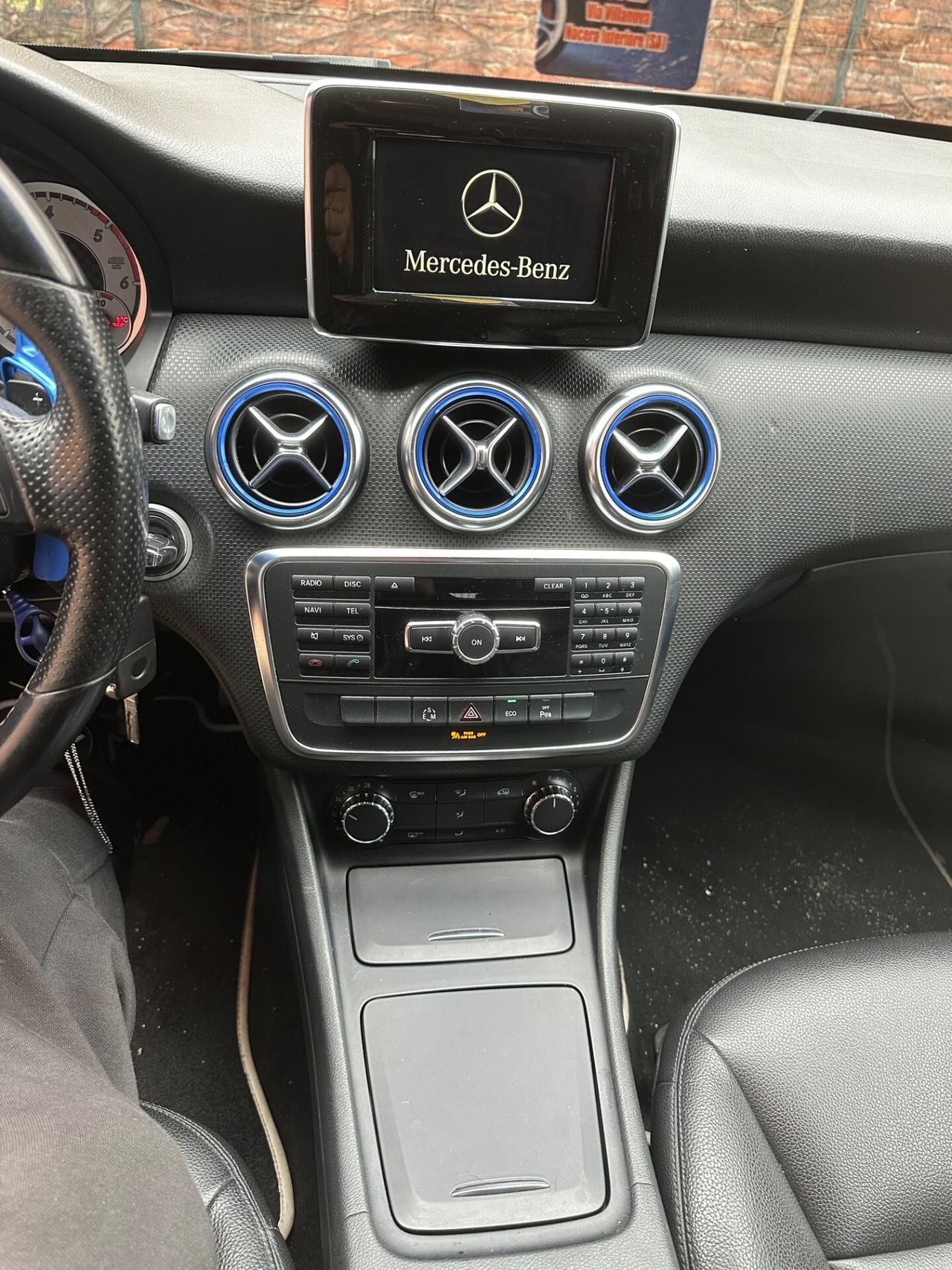 Mercedes-benz A 200 220 CDI Automatic Sport