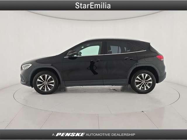 Mercedes-Benz GLA 180 180 d Automatic Business