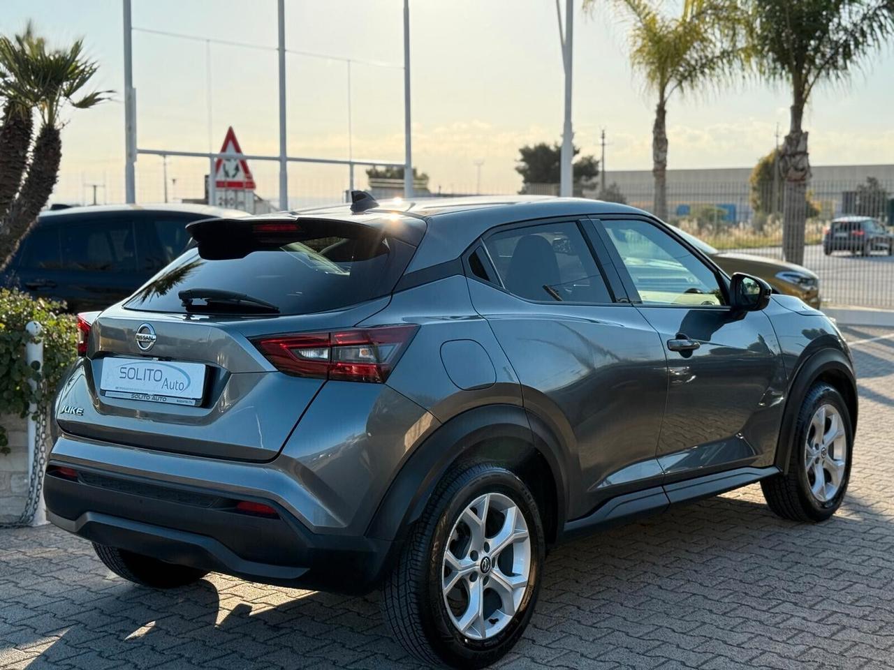 Nissan Juke 1.0 DIG-T 114 CV N-Connecta