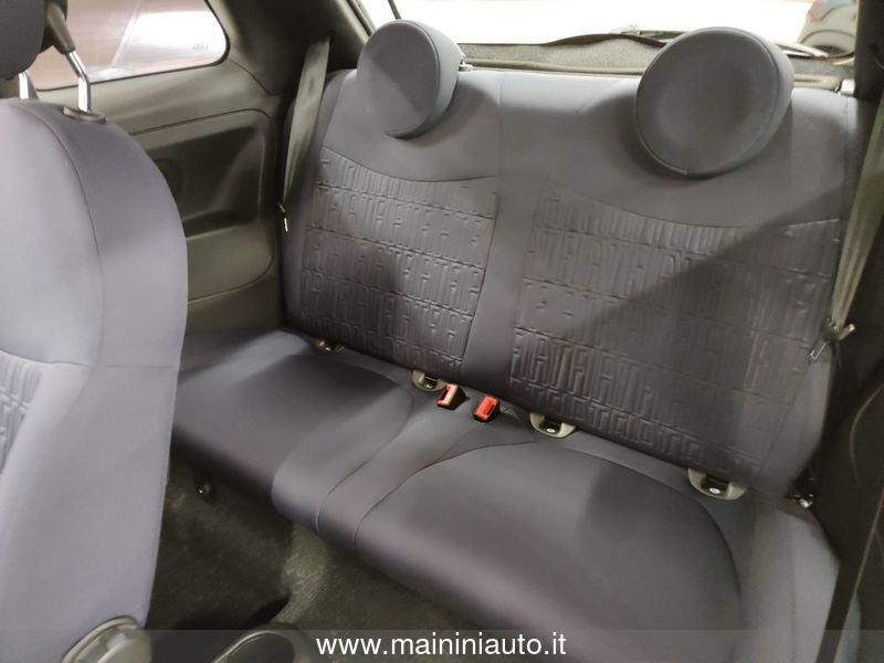 FIAT 500 1.0 70cv Hybrid Club + Car Play