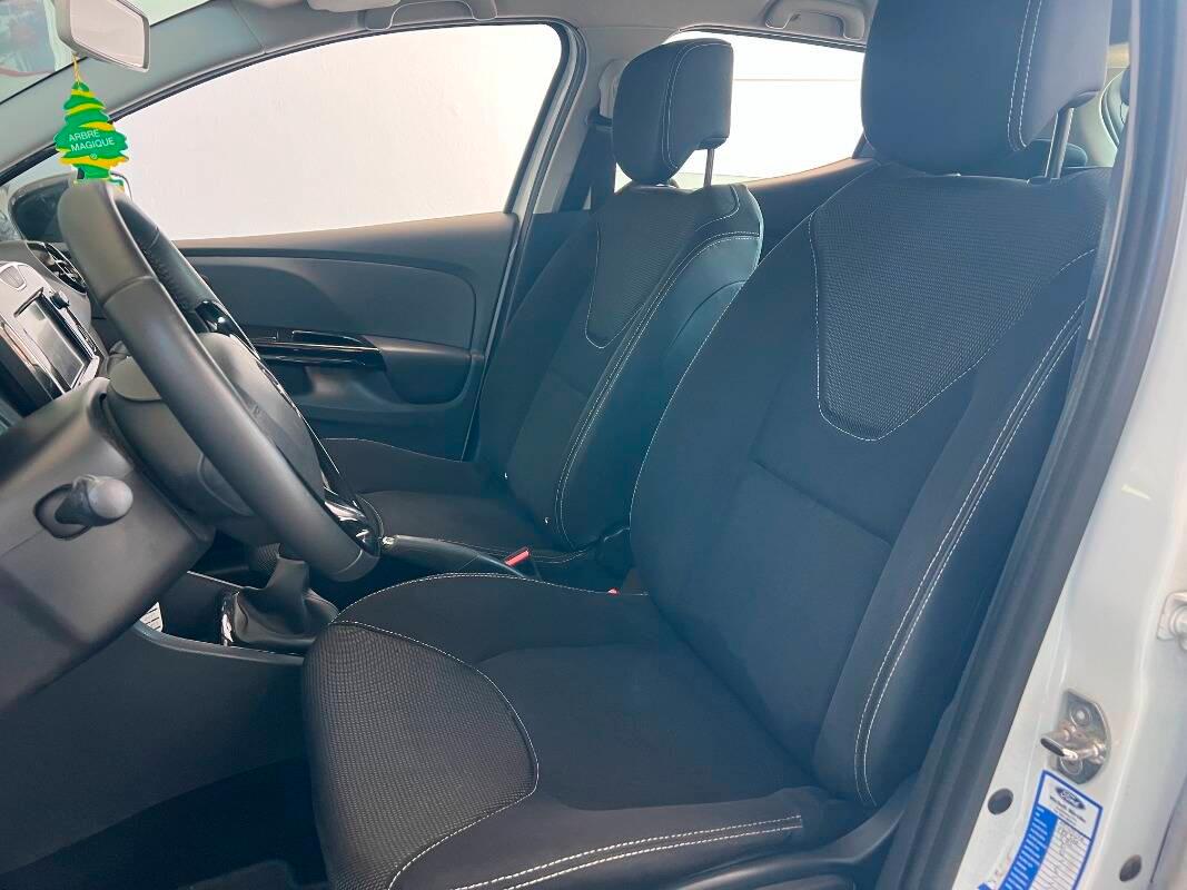 Renault Clio 1.2 Wave 75cv