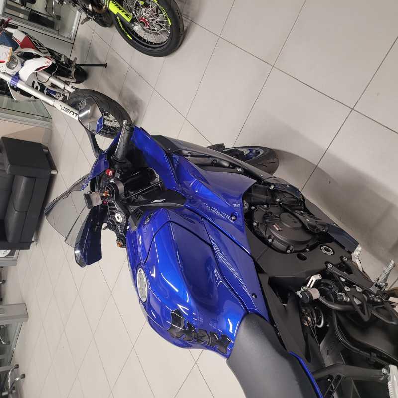 Yamaha YZF R1 - 2023