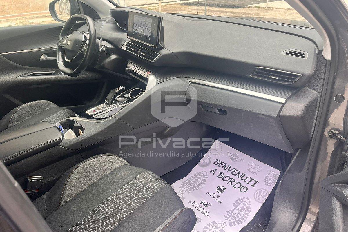 PEUGEOT 3008 BlueHDi 130 S&S EAT8 Active Business
