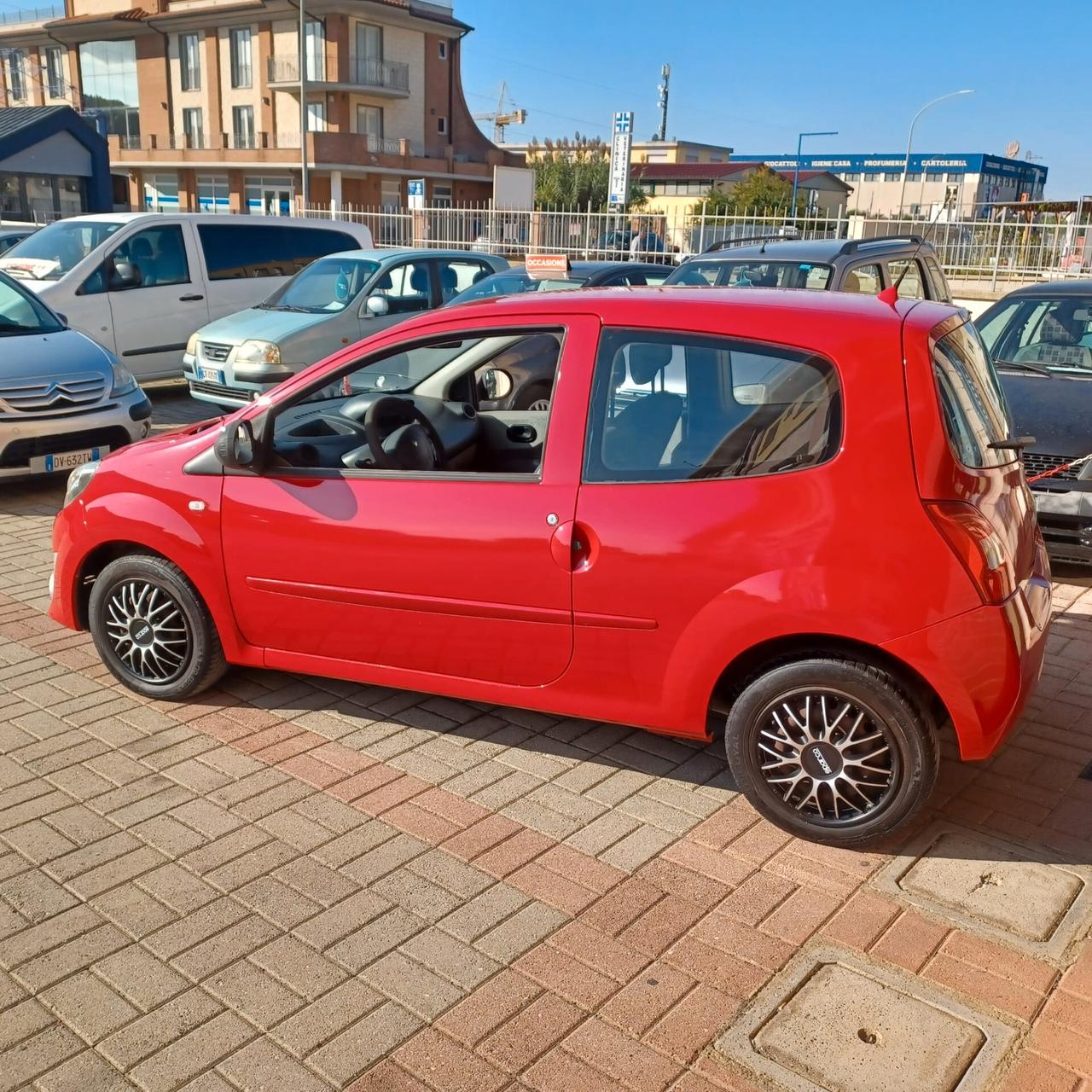 129.888KM PERFETTA TWINGO 1.2 NEOPATENTATI