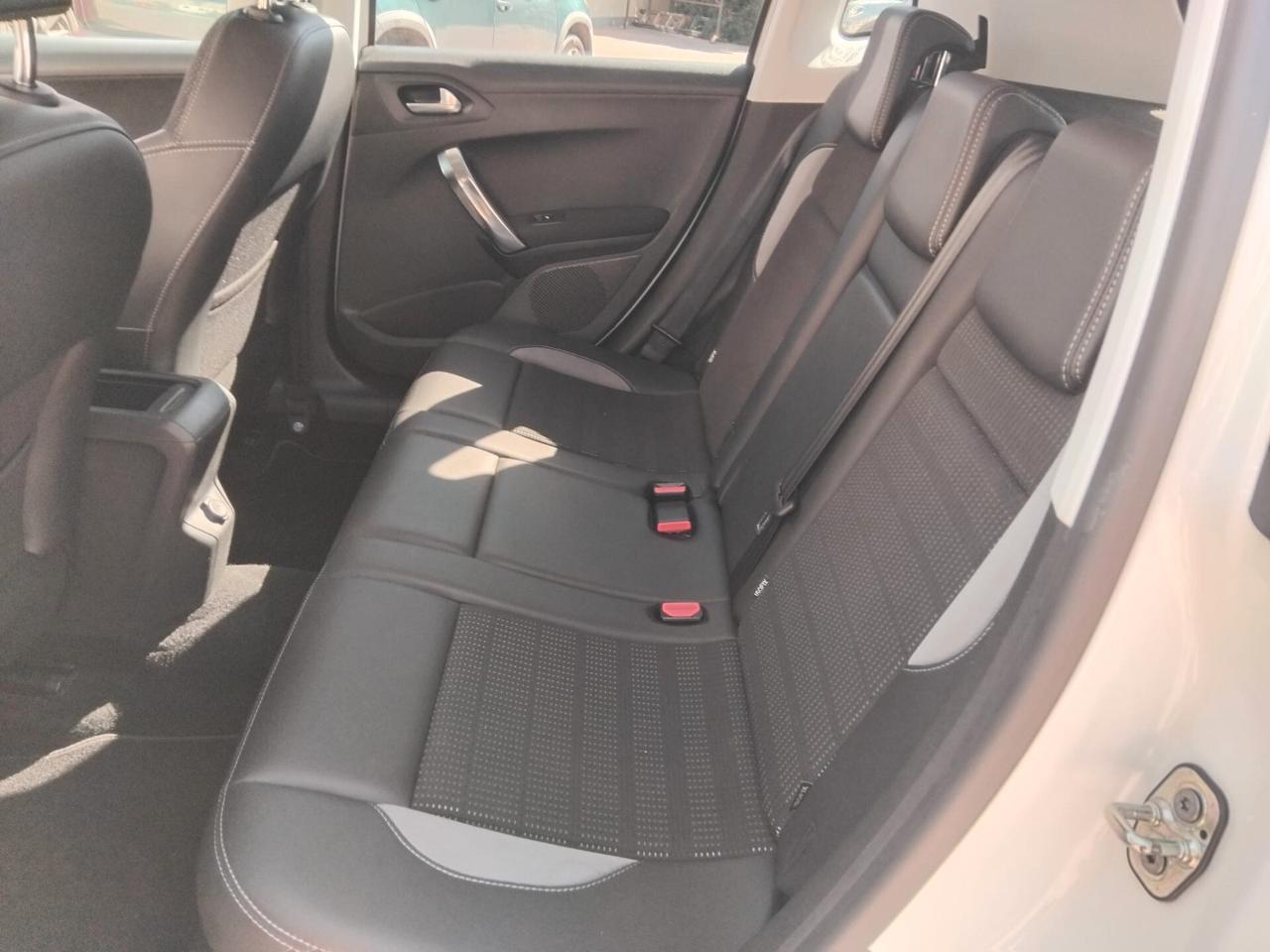 PEUGEOT 2008 TAGLIANDATA 12 MESI DI GARANZIA