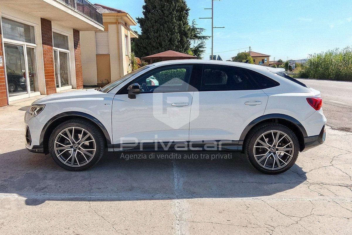 AUDI Q3 SPB 35 TDI S tronic S line edition