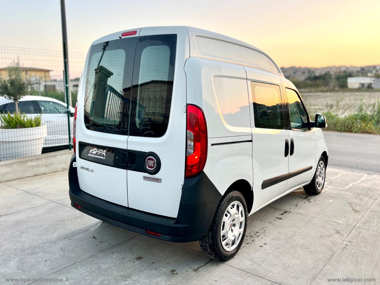 FIAT Doblò 1.6 MJT 120CV TETTO ALTO CLIMA AUTOMATICO 2 PORTE LATERLAI