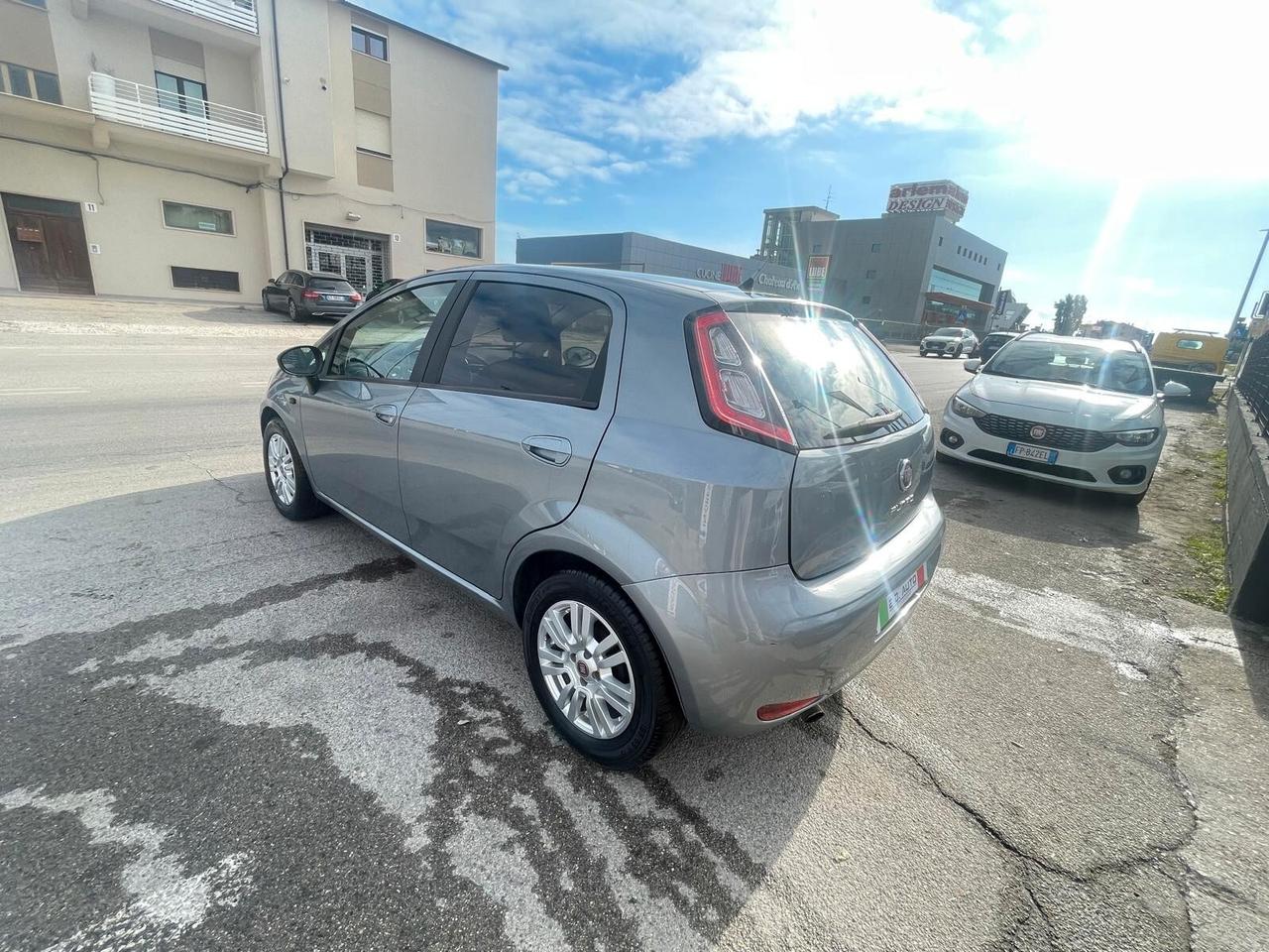 Fiat Punto 1.3 MJT II S&S 95 CV 5 porte Lounge